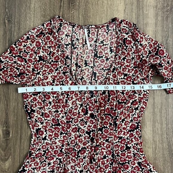 Free People Red Floral Lace Up Summer Short Dress Sz XS - Picture 8 of 16